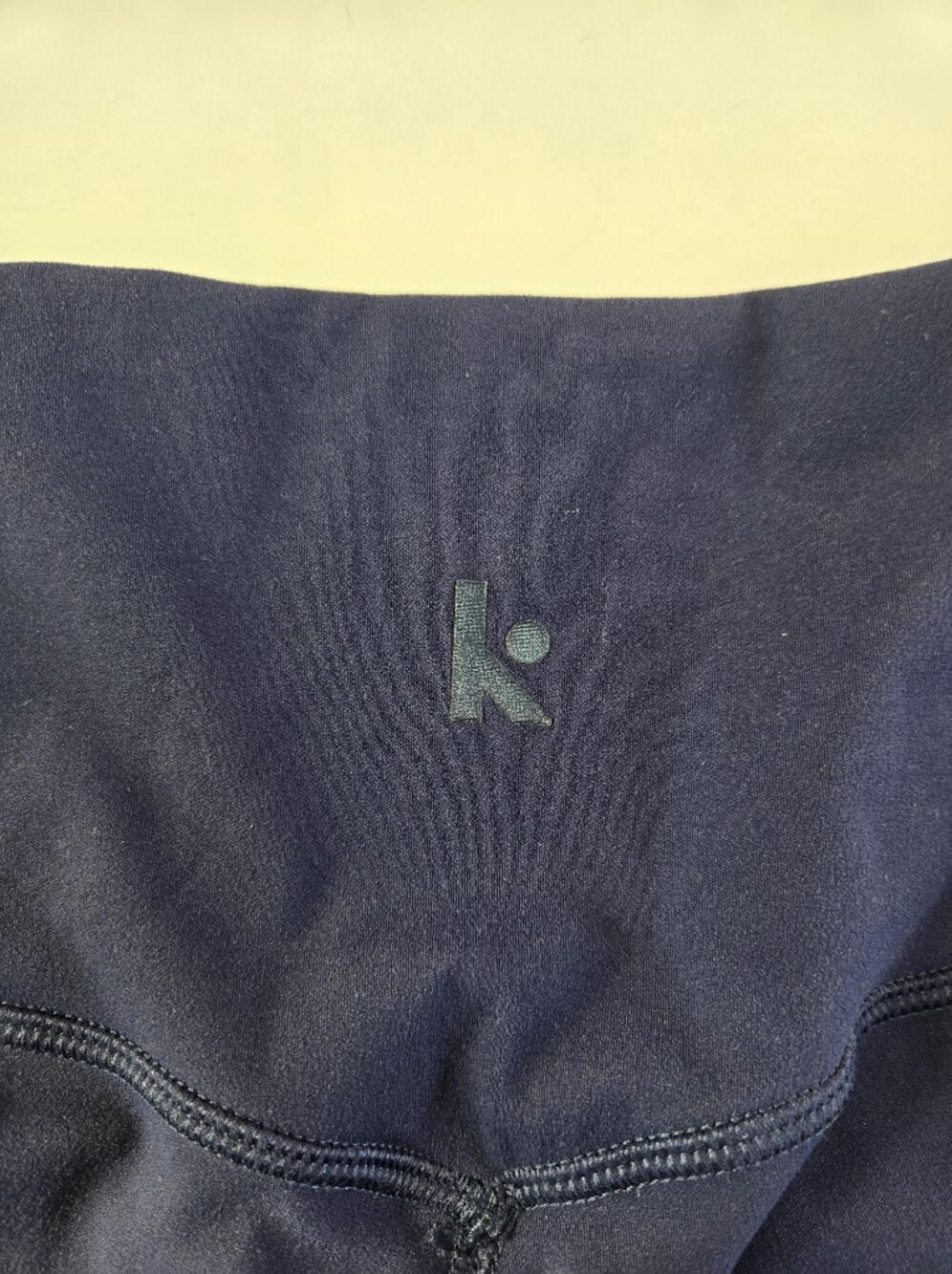 Kamo Fitness Featherlite 6" Shorts Navy - Medium - Picture 3 of 6